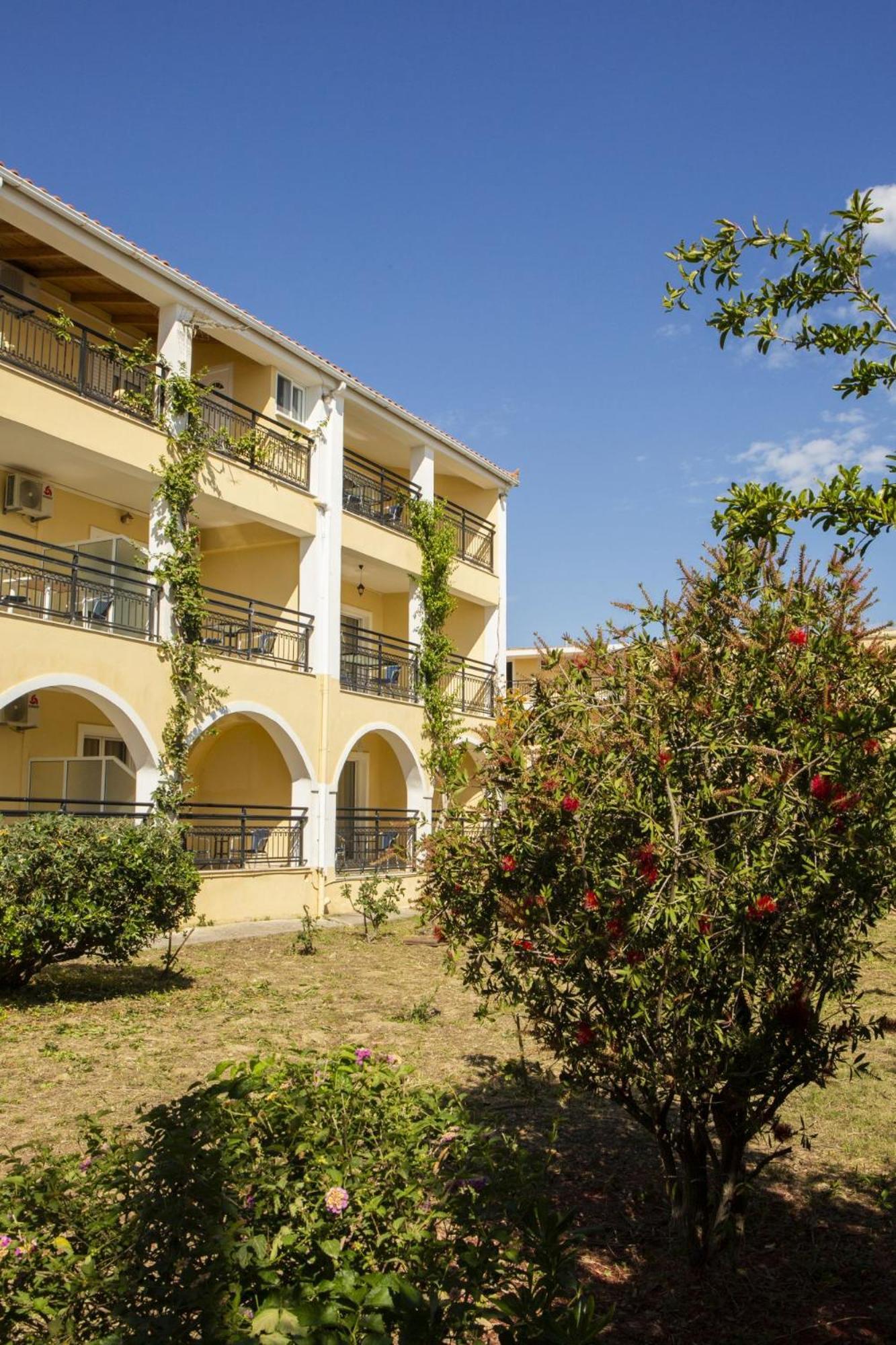 Searocco Studios & Apartments - Close To Alykes Center, By Zantewize المظهر الخارجي الصورة